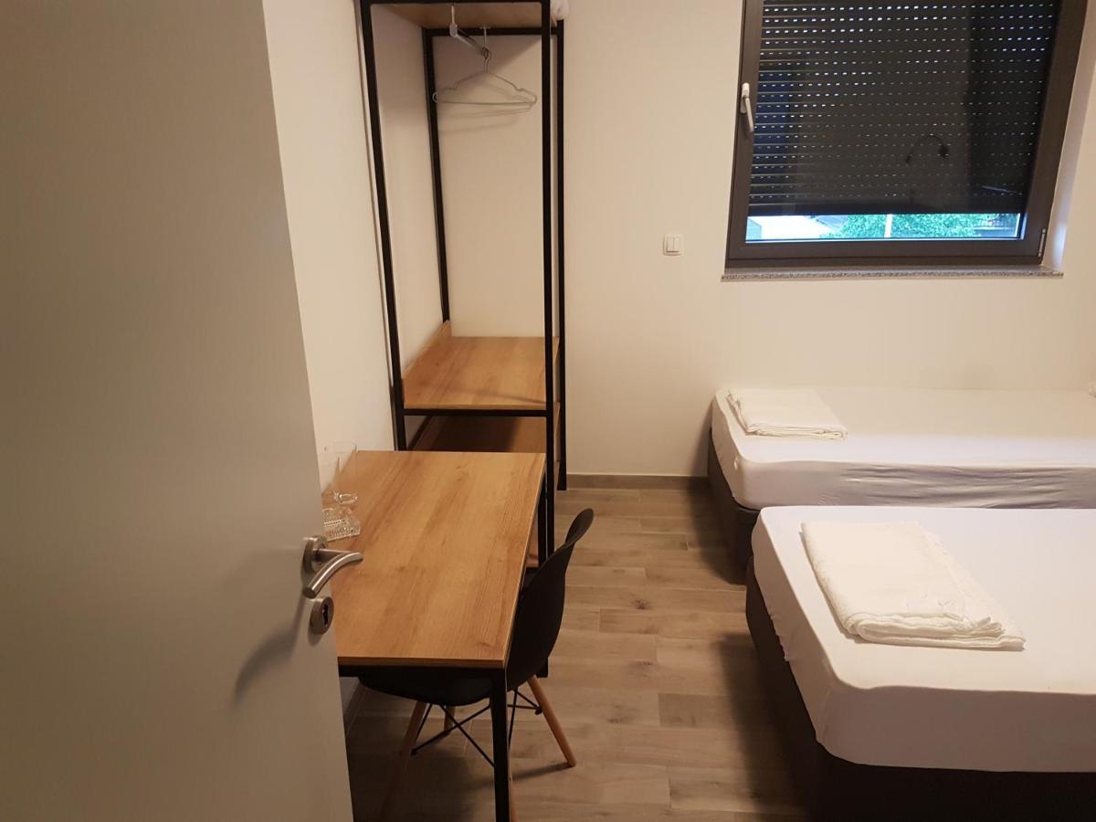Lake House Zagreb Extérieur photo